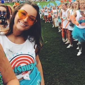 Meet your Posher, Rachel